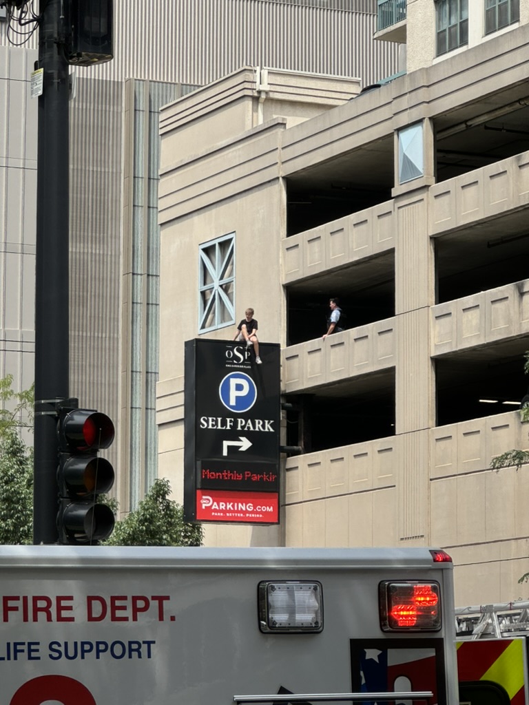 Chicago street scene near Union Station