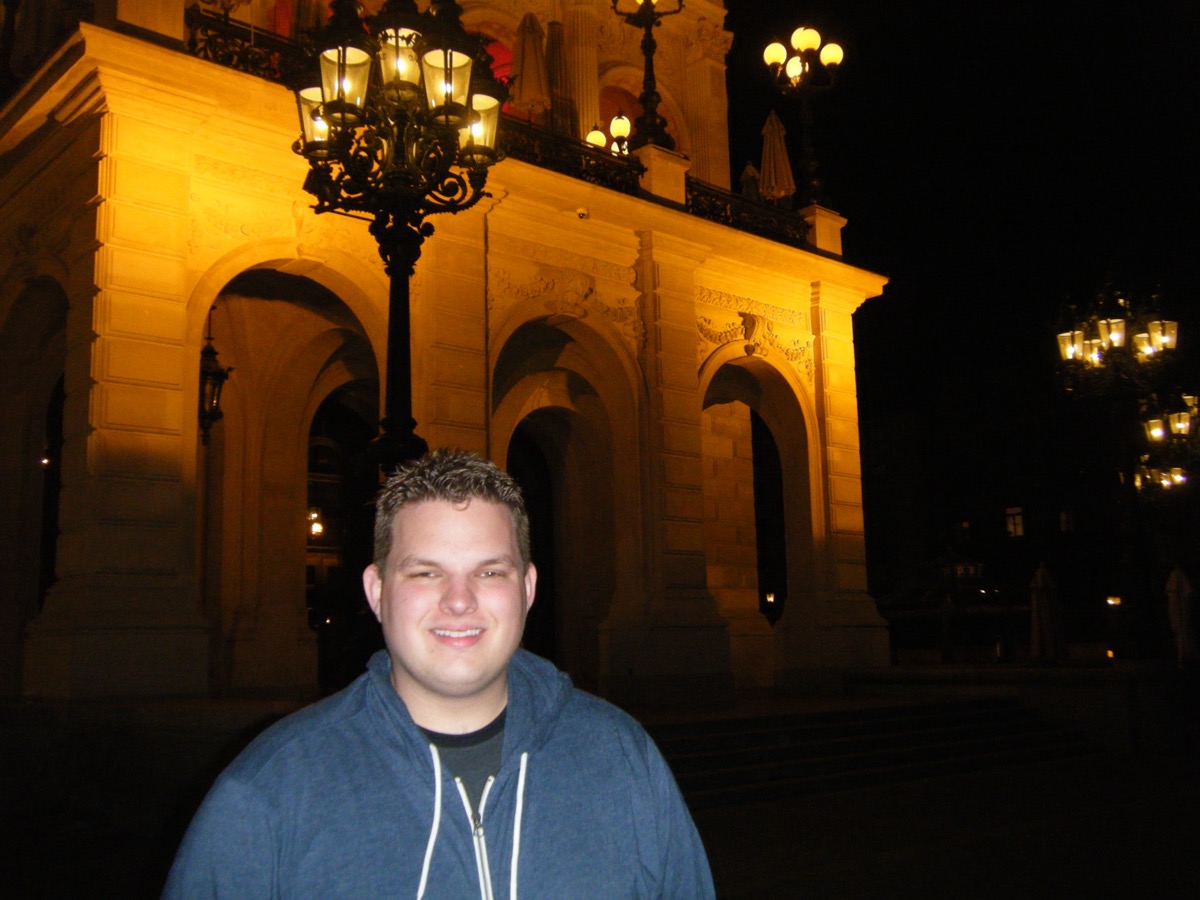 Frankfurt Alte Oper illuminated at night